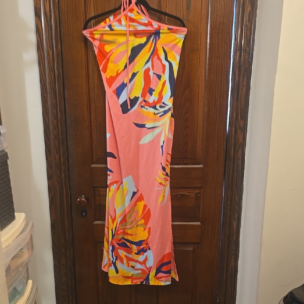 NWOT Colorful Halter Maxi Dress